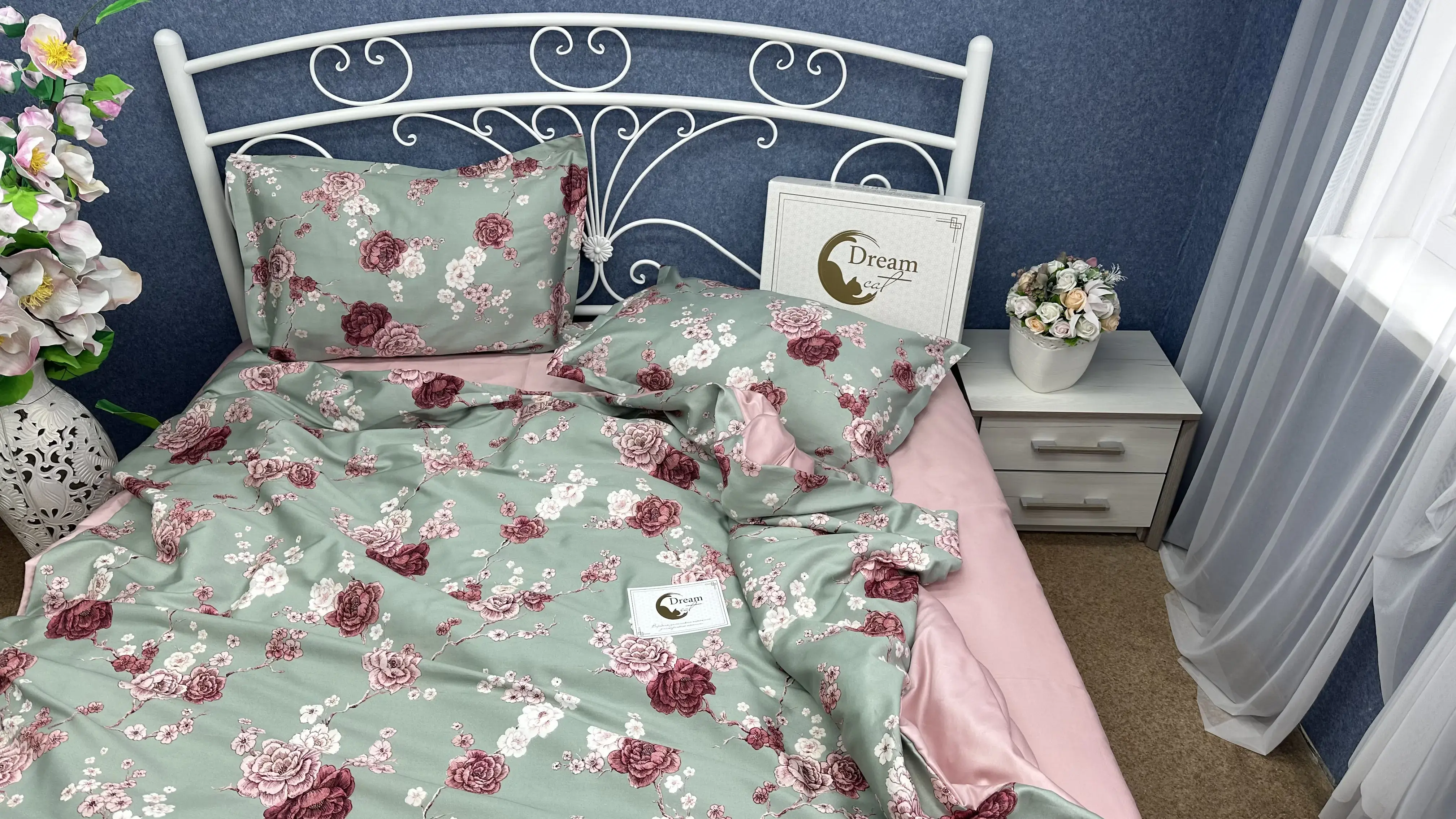 комплект постельного белья с цветочным принтом DreamCat турецкий сатин делюкс