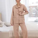 Пижама женская из сатина, бежевая