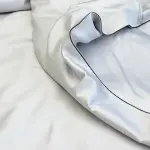 Постельное белье из сатина, серебристое