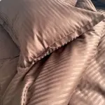 Постельное белье из страйп сатина, коричневое