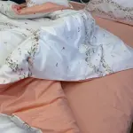Поплінова постільна білизна з принтом «Персикова свіжість»