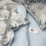 Жаккардовое постельное белье “Дикая роза”, серо-голубая